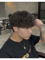 イーラ セカンド(era 2d) モテ感シャドウパーマ
