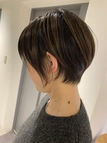 ロゼオ(Roseo) ハイライト+くびれショート