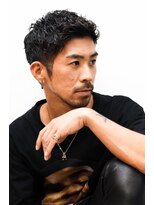 メリケンバーバーショップ コウベ(MERICAN BARBERSHOP KOBE)&nbsp;ネープレスツーブロックウェットアップバングパーマ@3