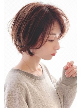 レウナ 外苑前(Reuna) 【３０代・４０代】人気ひし形ショートボブ　ウェービーショート