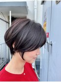 大人可愛いショートスタイル