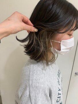 エミィ(emme) 【emme×笹川】イヤリングカラー×ミディ