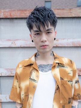 エフエム(FM) バーバー メンズショート×アップバング×ツーブロック
