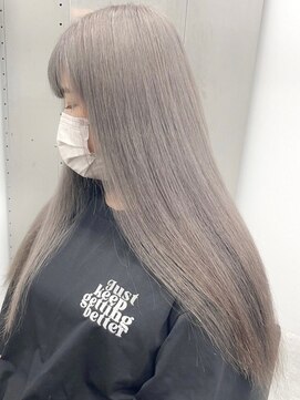 ウィコ 新宿(WICO) ホワイトグレー[新宿駅/大人ガーリー/ダブルカラー]