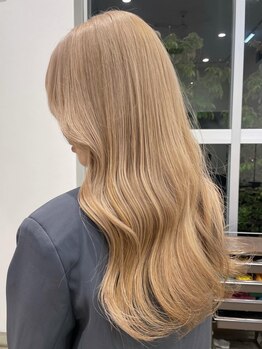 ミル(mir)の写真/贅沢保湿でうるツヤ髪♪うねり・広がり・パサつき髪にたっぷりの潤い&ツヤを与える理想の美シルエットに*