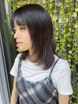 エイル(aell) レイヤーカット