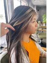 タイ(～tie.)&nbsp;フェイスフレーミングカラー