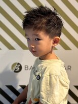 バーバーバー アカバネ(BARBER-BAR AKABANE)&nbsp;バーバーが手がけるキッズカット スパイキーショート#1