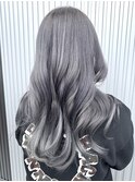 ハイトーングレージュ