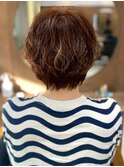 ショートパーマ 30代40代 ブラウンベージュ ウェーブヘア 美髪