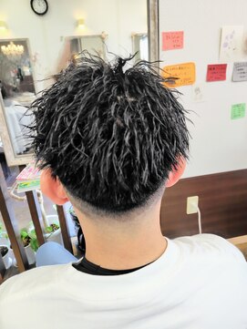 リズビー(LizBee) ツイストパーマ