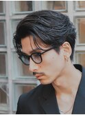 メンズセンターパート七三分けパートニュアンスパーマ刈り上げ