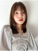 小顔に見えるミディアムヘア◎