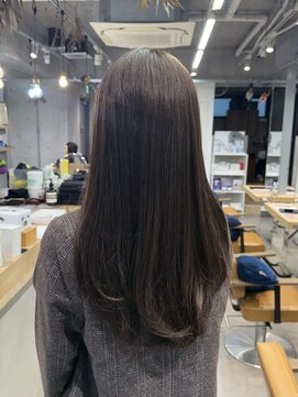 クラム(clam.) オリーブグレージュ