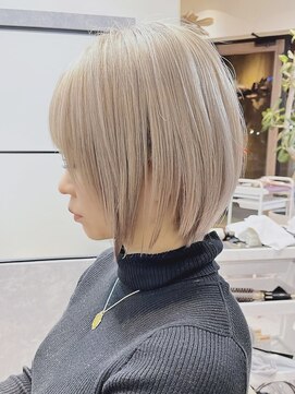 リノショアーズ 日本大通り店(RINOSHORES) "横浜日本大通り"『落ち着いた都会の色を纏う大人洗練スタイル