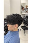 ナチュラルセンターパート 毛流れパーマ