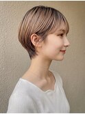 黒髪クラゲヘアーオリーブグレー小顔ココアベージュ