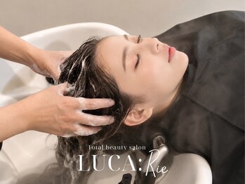 ルカリエ(LUCA:Rie)の写真/【平日/新規限定】カット＋エイジングケアスパ￥7700☆根元ふんわり&ハリ・コシのある艶髪へ◎