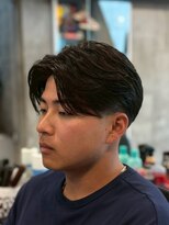 ビンゴ(BINGO) 2503_黒髪フェザーショートツーブロックかきあげセンターパート