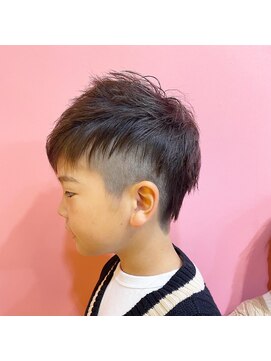 ストロング27(STRONG27) キッズカット　ツーブロック