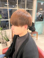 アンティコ(Antico)&nbsp;マッシュモテ髪ショートツーブロックネープレスパーマ束感流行