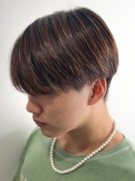 エルマーク(L-MARK) メンズマッシュツーブロック韓国カットメンズサロンスパイラル