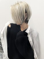 トルネード(TORNADO)&nbsp;海外ヘア クールショート ホワイトカラー  t1217