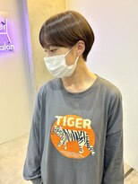 ムード タテマチ(mood tatemachi)&nbsp;襟足すっきり！耳掛けマッシュショート