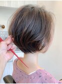 かきあげ前髪小顔まわりつや髪骨格補正丸みショートボブヘア