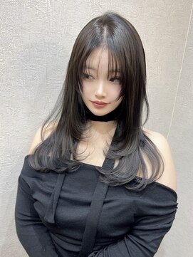 ハチ(HACHI) ワンカールで動く小顔レイヤー