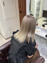 グラッジ 池袋(GLADGE)&nbsp;モカグレージュ、ブリーチカラー