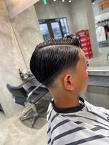 エフエム 明大前(FM)&nbsp;バーバー　ツーブロック/刈り上げ/ツイスパ/ビジネス/かきあげ