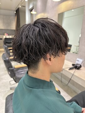 ビブ(VIV) くるくるしすぎないツイストスパイラルパーマ