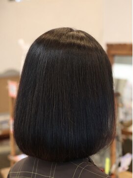 リンクフォーヘアー(Link for hair) まとまりが綺麗大人ボブスタイル