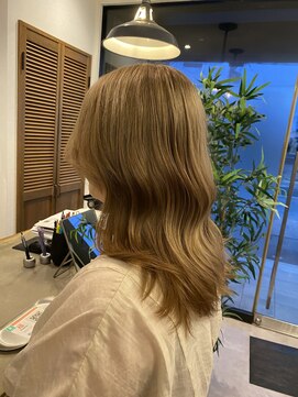 シモン(SIMON) オリーブべージュ/半田/知多/半田美容室/知多美容室