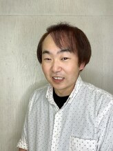 カットもカラーもオールマイティにこなす実力派スタイリスト。