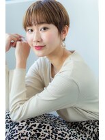 アコロン(acoron)&nbsp;小顔カット＿センシュアルショート＿インナーカラー＿スパイラル