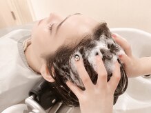 Lillarch「リルアーチ」自慢の髪質改善/半個室☆シャンプールームでのヘッドスパ♪