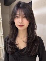 ディーエックス スリー(Dxxxx III)&nbsp;地毛風カラー ロングレイヤー 顔周りカット TOMOKI