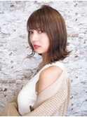 小顔に見せるヘアワンサイドショートフレンチボブ錦糸町