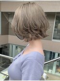 大人可愛い耳かけショートボブフォギーベージュ【江角力也】