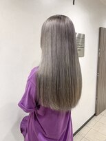 ケイト(kate)&nbsp;【kate 】☆大宮 ストレートロング×シルバーアッシュ