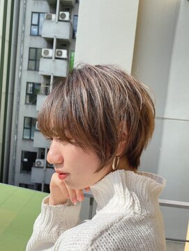 ロンド ストラーダ 心斎橋(Lond strada) ショート×ハイライト白髪ぼかし×マチルダボブ[心斎橋]