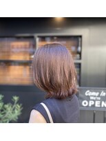 ロール(ROLE) 外ハネくびれミディアム