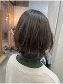 レイヤーボブ×透明感カラー