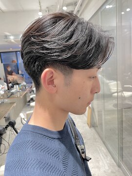 スー 渋谷(suu) メンズニュアンスパーマセンターパートメンズパーマ