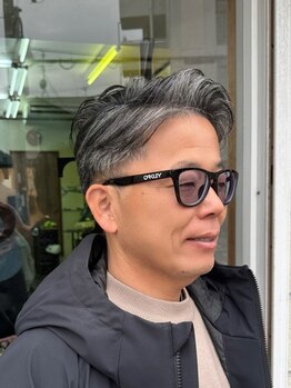 ウエスト(WEST)の写真/第一印象が大事なビジネスマンには、清潔感のある好印象Styleが◎【大和高田】【築山】