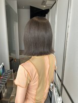 ビーヒアナウ 金沢県庁店(BE HERE NOW) olive beige