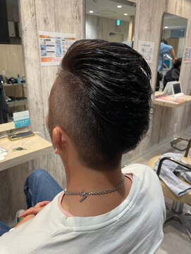 エヌアンドエー せんげん台店(N&A) ワイルドバーバーヘアスタイル ツーブロック/フェード/