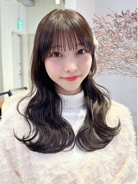 アイティーバイアルバム 下北沢店(IT by ALBUM) ロングくびれヘア前髪カットおくれ毛_ba539582